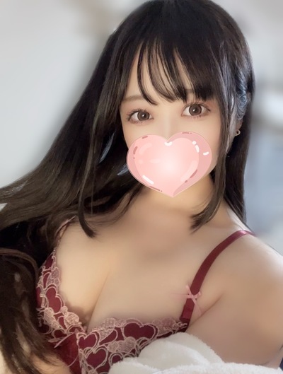 もなか【王道清純派美女♡】さんの写真