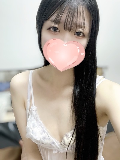 ゆうみ【超推し黒髪美女♡】さんの写真